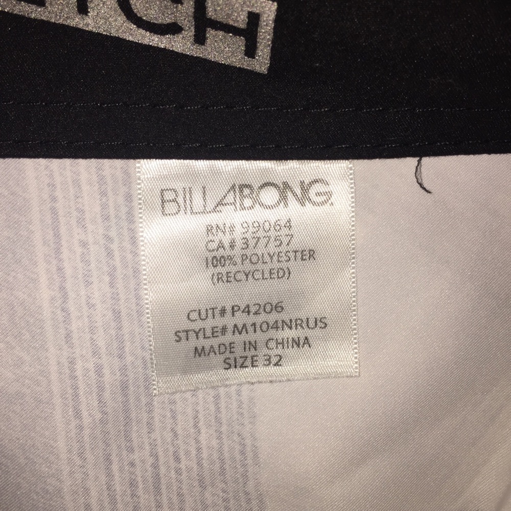 Billabong swim suit/board shorts...Size 32 - Picture 4 of 5