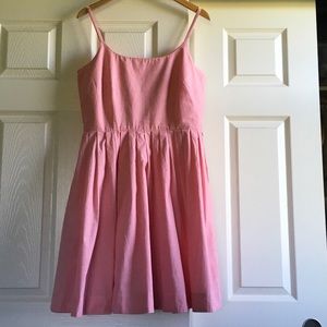 🌷Pretty pleated dress with pockets