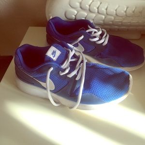 Nike Kaishi GS Blue White Youth Boys sz 6Y