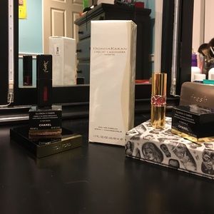 Donna Karan Liquid Cashmere White EDP 1.7 fl. Oz.