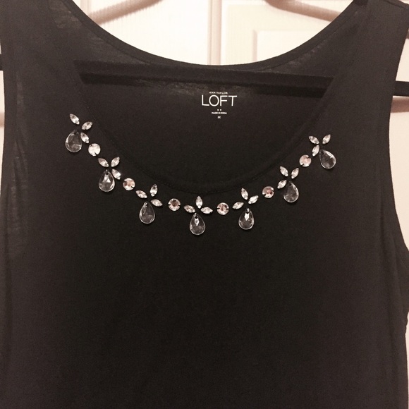 💝Ann Taylor Black Top Pretty Neckline Detail💝 - Picture 3 of 6