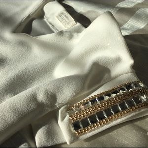 White a line dress with detailed glitters