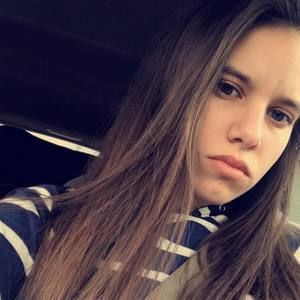 Meet your Posher, Ariel