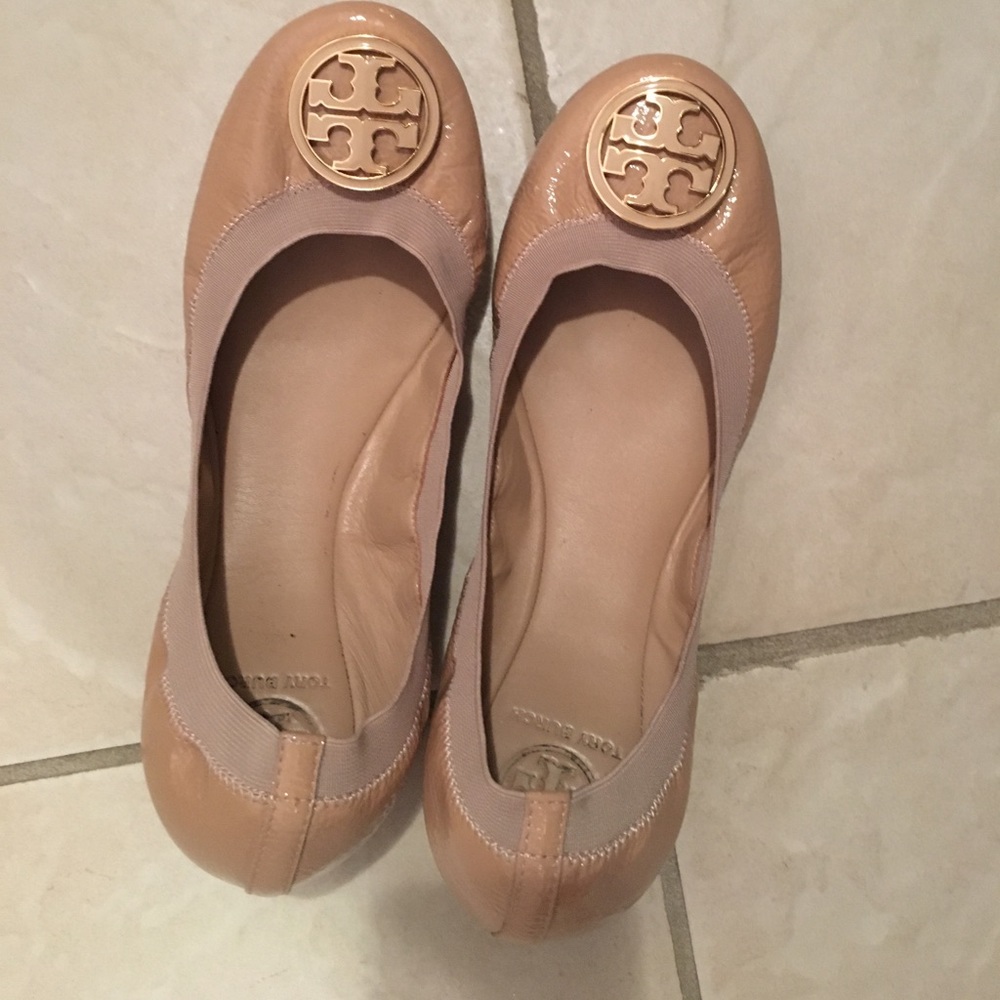 Tory Burch Nude Flats Size 9