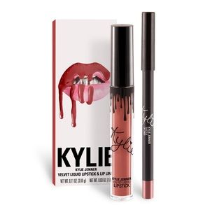 Kylie Cosmetics Dazzle Velvet Lip Kit