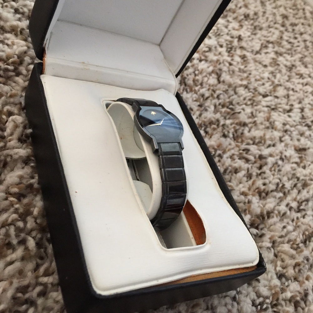 Movado Sapphire Women's Watch - Picture 3 of 7