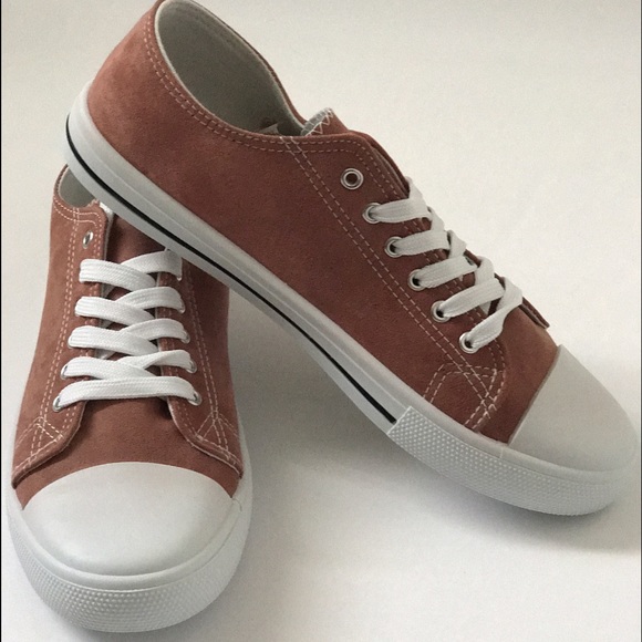 LAST 1️⃣ Mauve Suede Sneaker - Picture 4 of 5