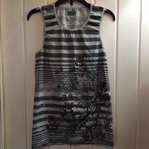 🏃🏻‍♀️Athleta TrailHead Tank Top Medium