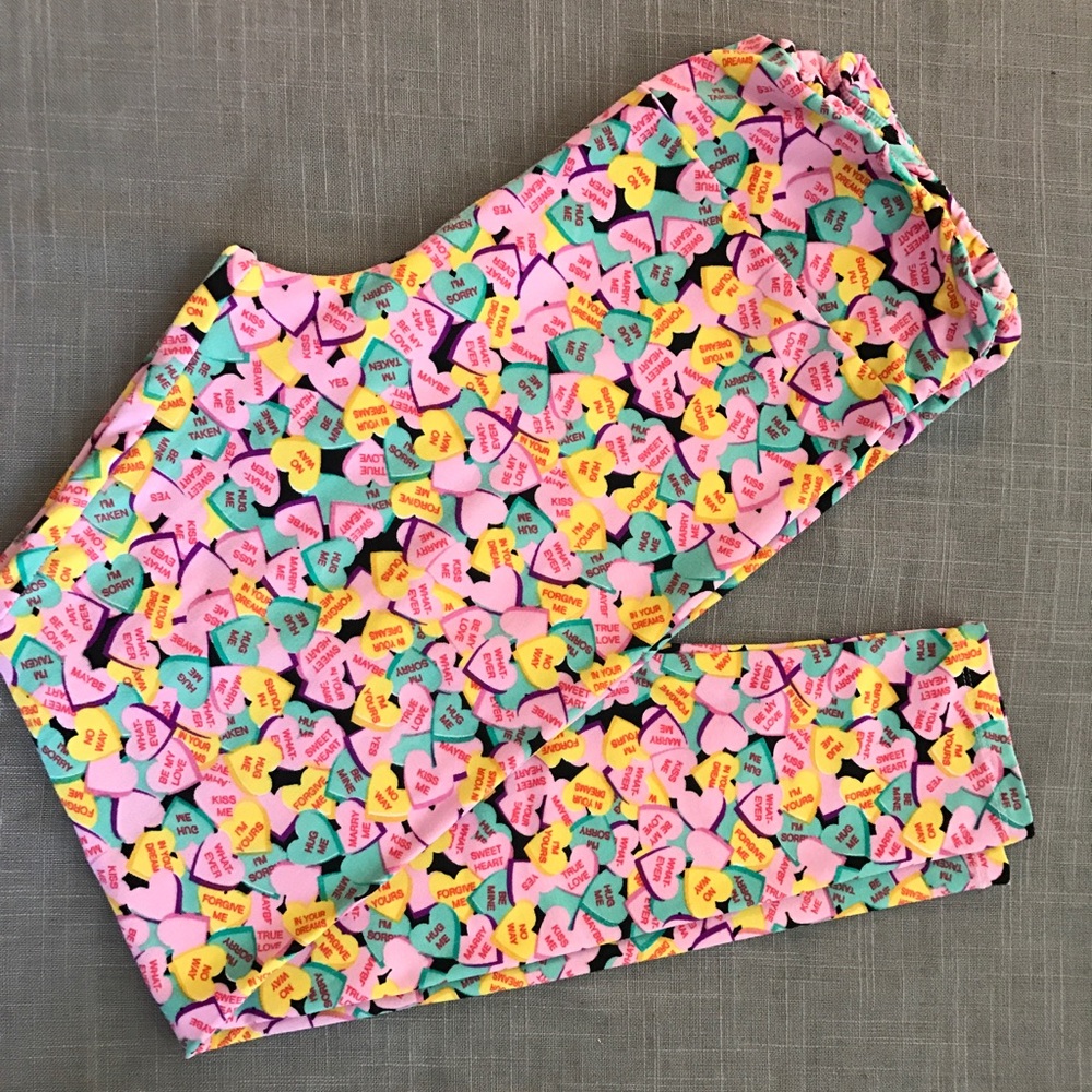 LuLaRoe Conversation Heart Leggings