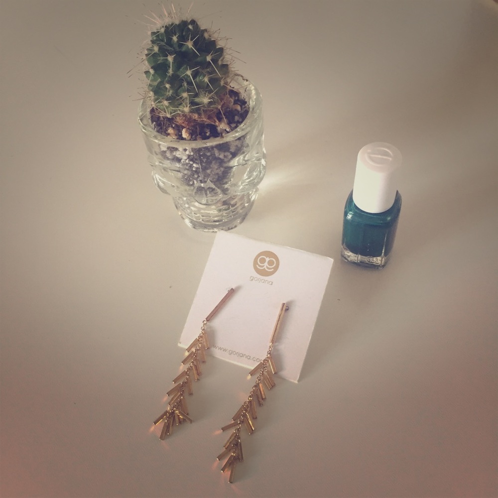 Gorjana Flirty Gold Dangly Earrings
