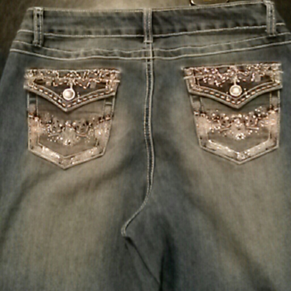 Capri's