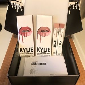 Kylie Cosmetics Bundle! 2 Velvets + 2 Glosses!