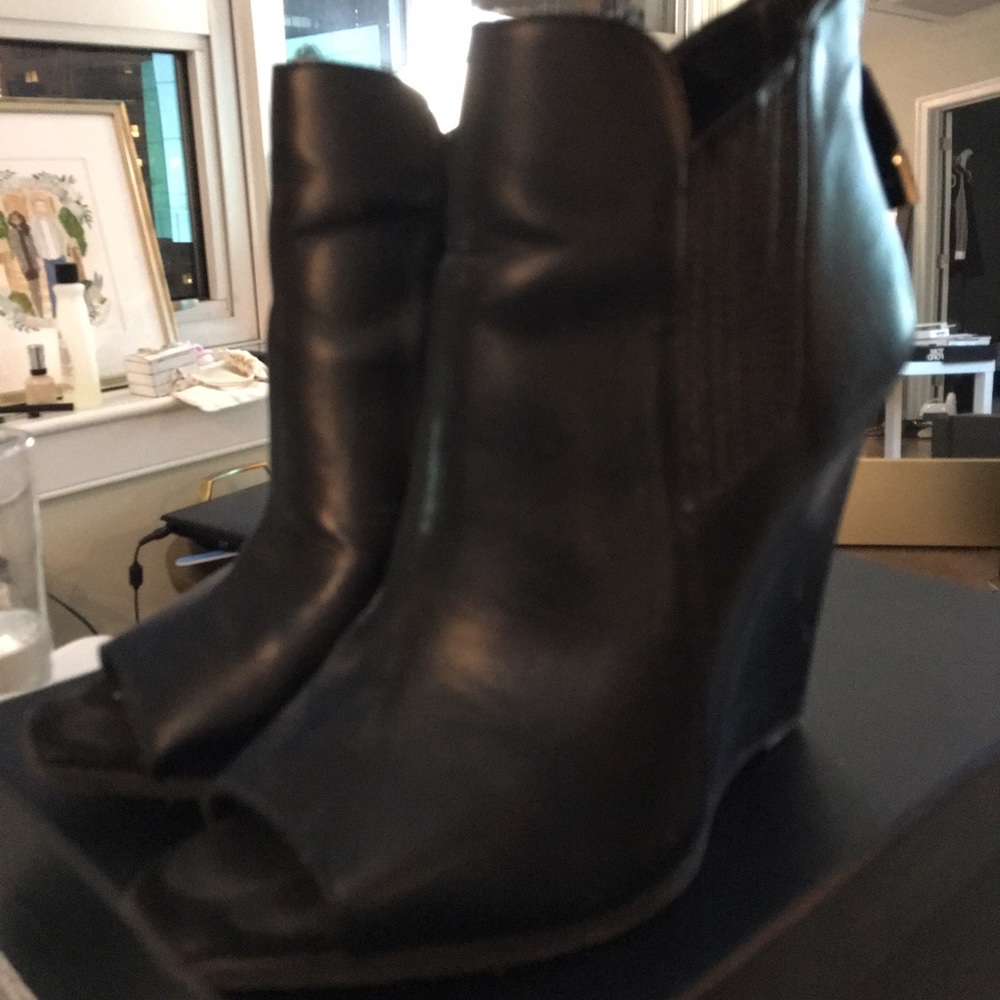 Zara heel wedges