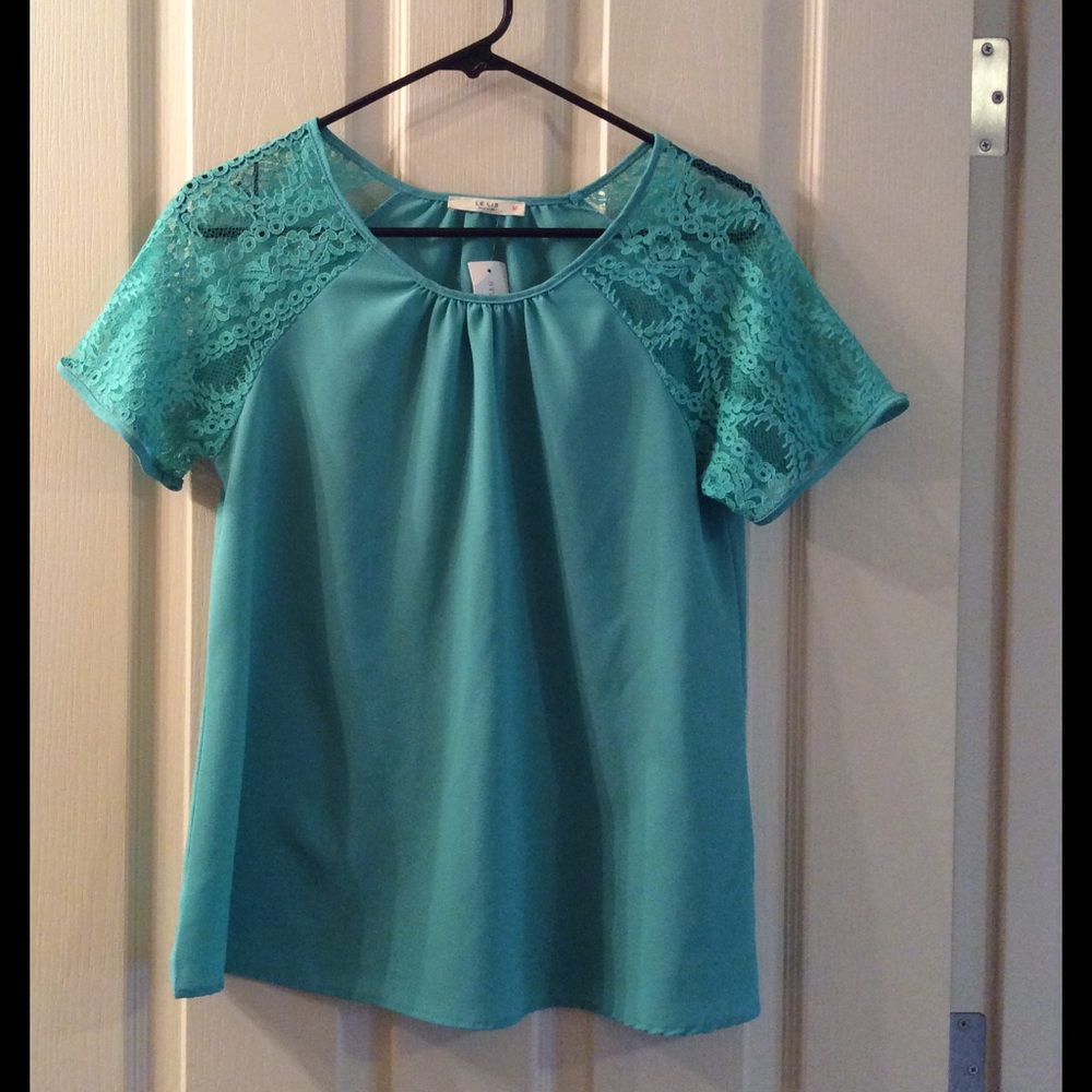 Le Lis Dursley Lace Detail Blouse | New!