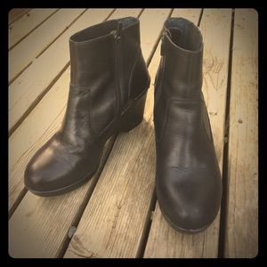 Dansko Faith Ankle Boot - Black