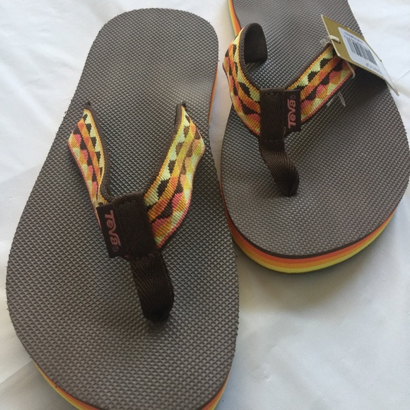teva deckers flip flops