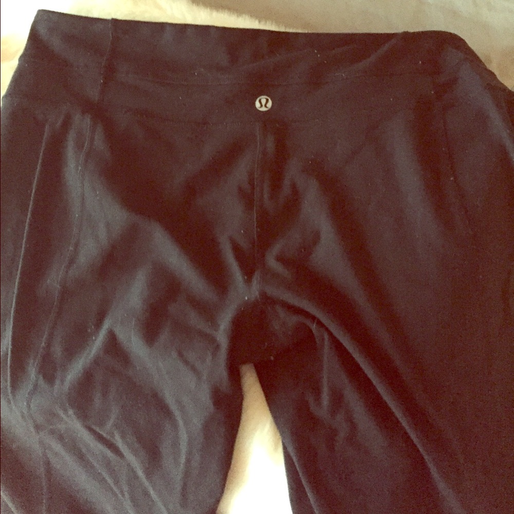 Lululemon boot cut pants 👖