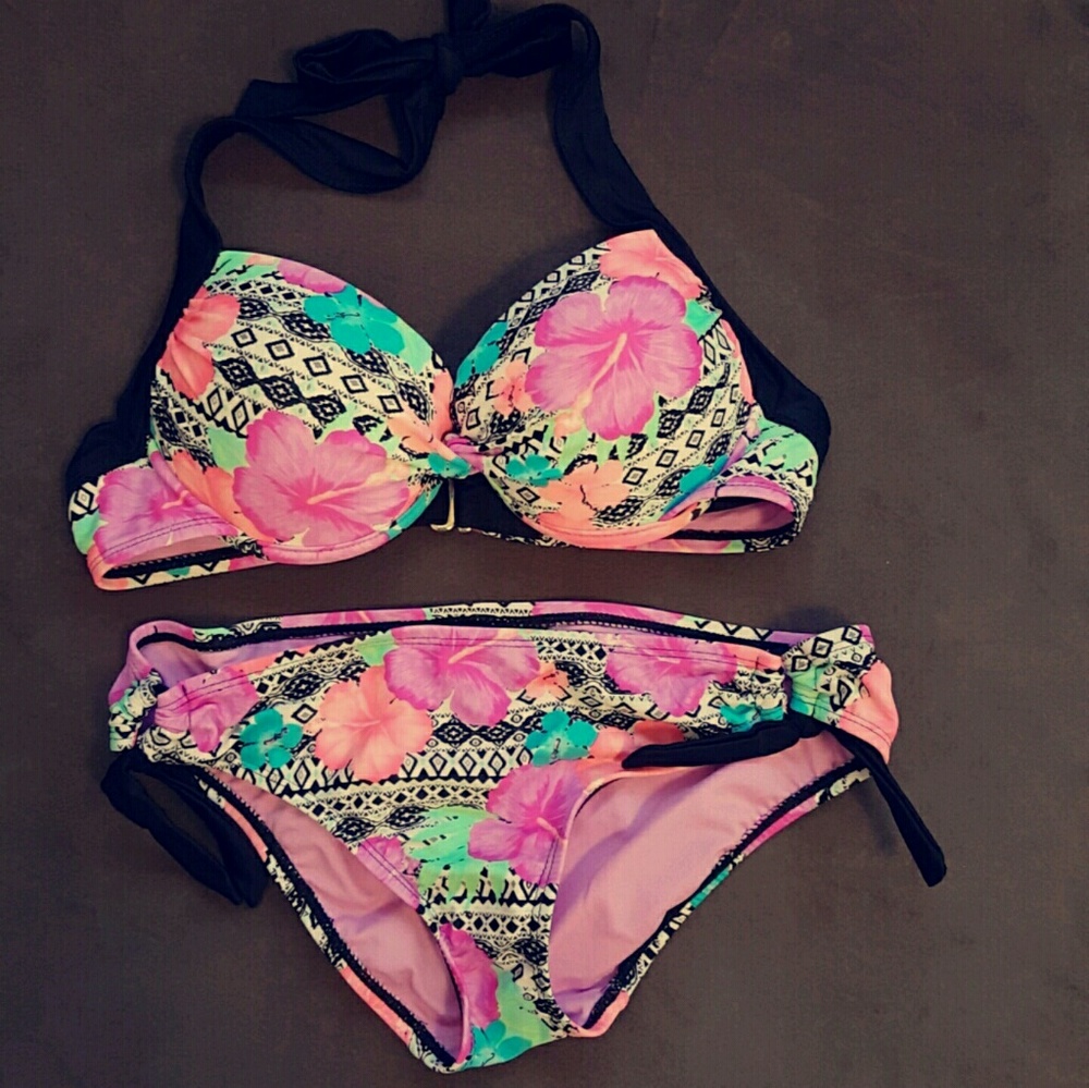 Halter Bikini