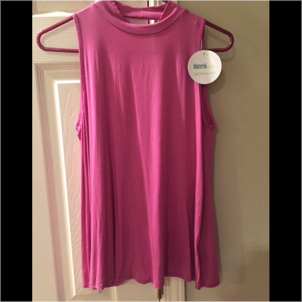 NWT Medium Fuchsia Backless Top