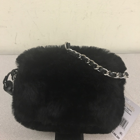 Michael Kors - Picture 2 of 5