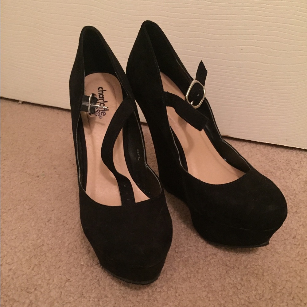 Platform black heels