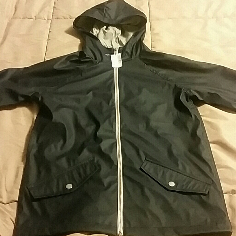 NeW!! Boys rain coat