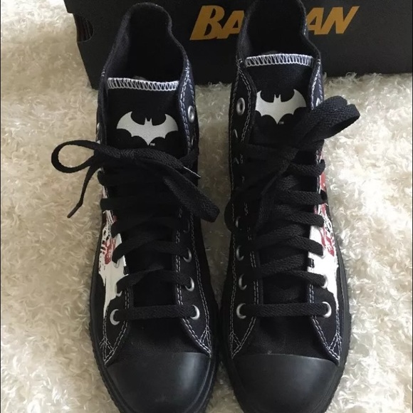 New W/ Box Batman Converse All Star High Tops - Picture 2 of 5