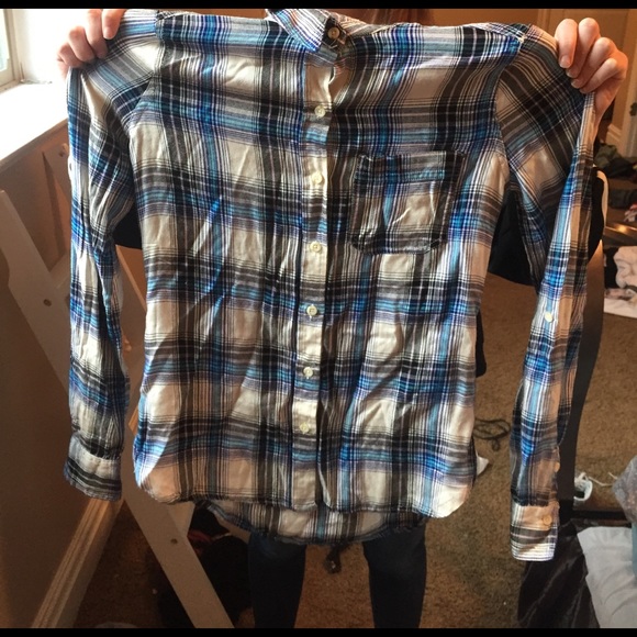 My sister loves this but it is too big! - Picture 1 of 3