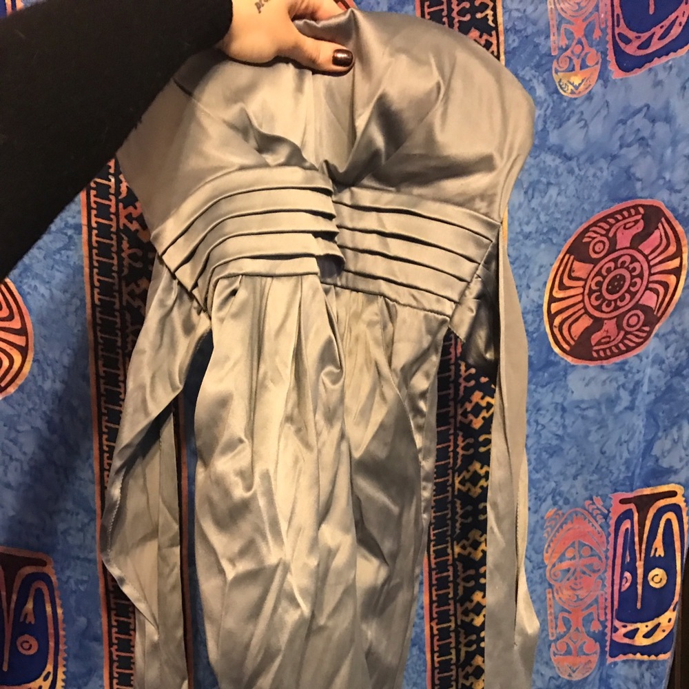 Grey dress
