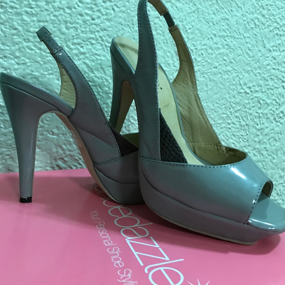 Grey open back and open toe patten leather shoe