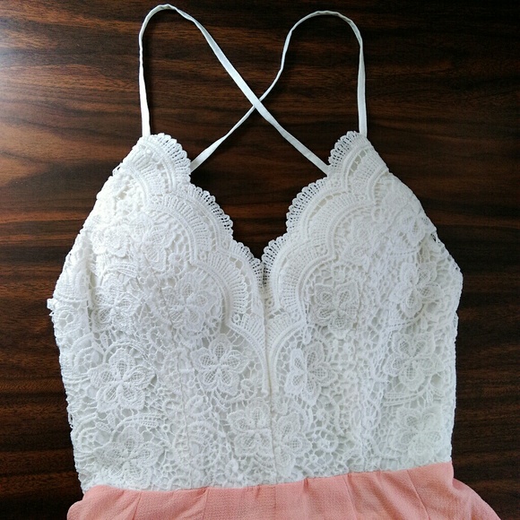 ⛔️SOLD⛔️Tea & Cup Romper - Picture 2 of 8