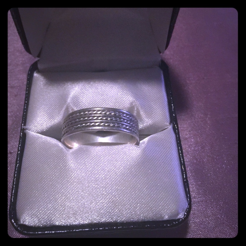 Silver Thumb Ring