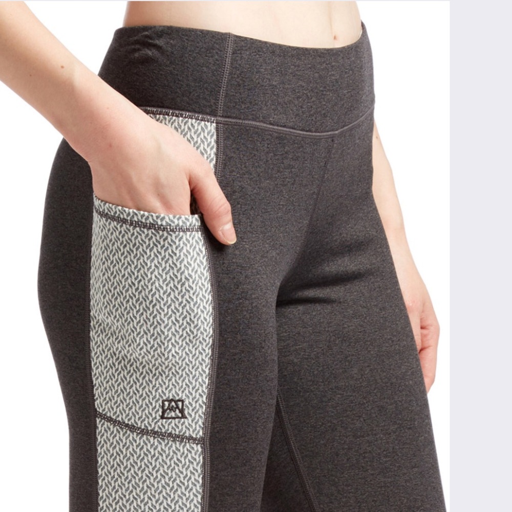 Divinity Leggings - Picture 4 of 8