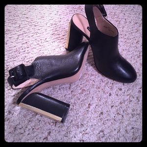 ✨NWOB French Connection Izzy Bootie