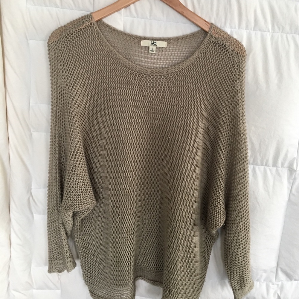 Oversized slouchy knit sweater