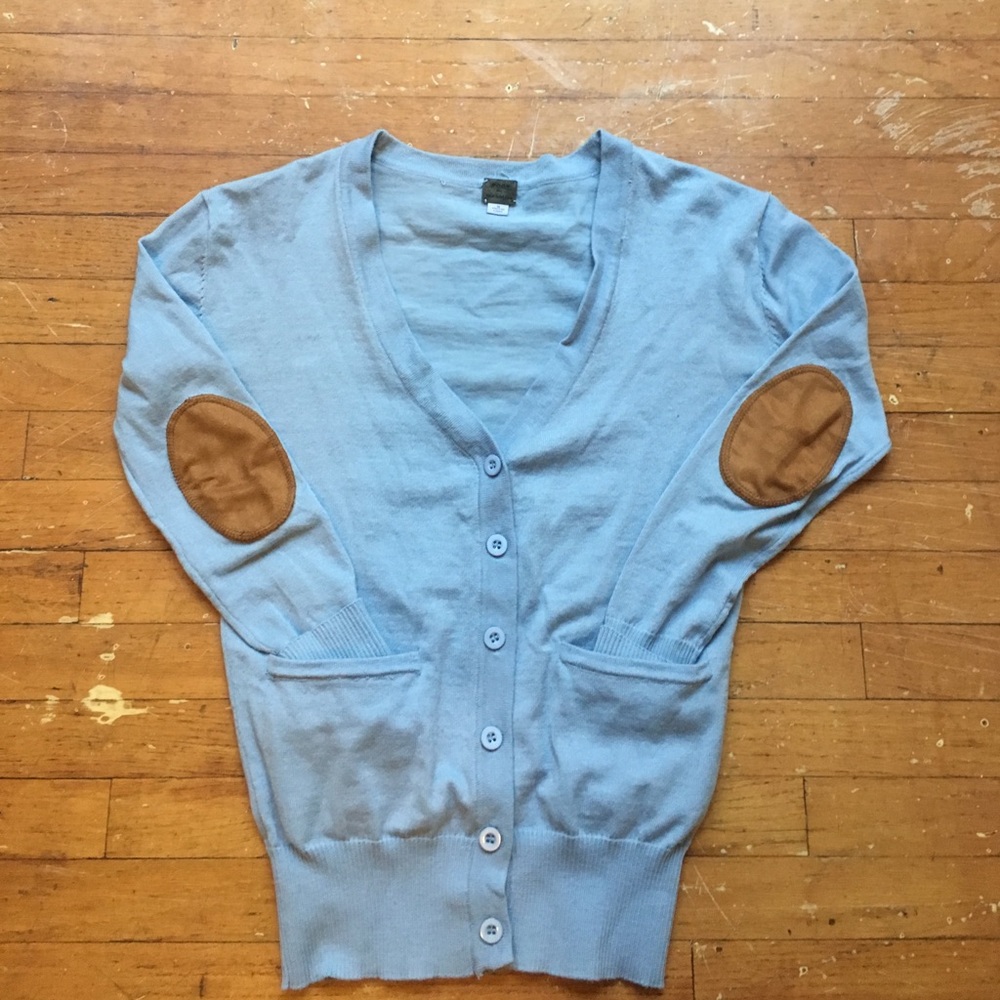 Who doesn't love sweaters with elbow pads!