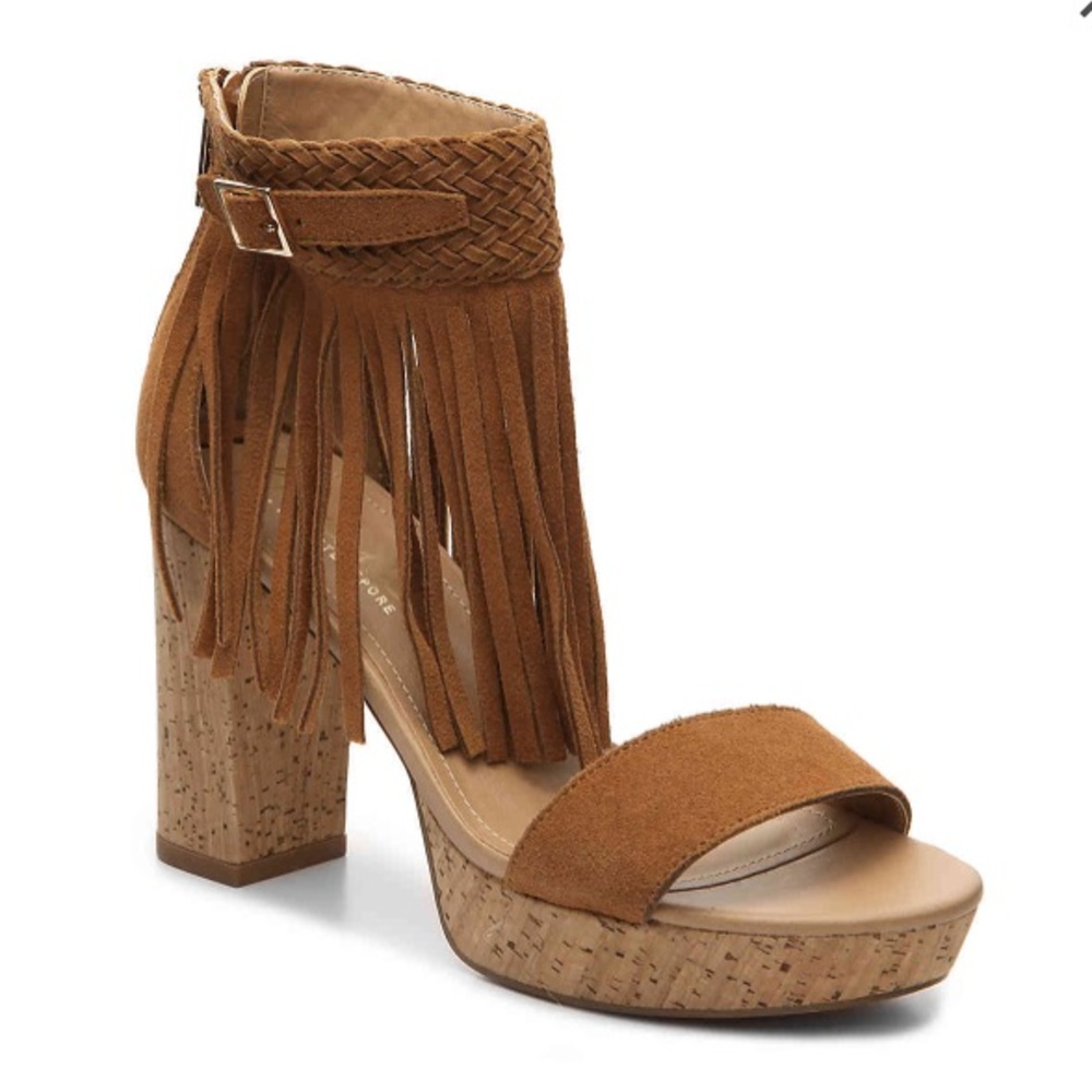 ❗️Last Chance❗️New Nanette Lepore sz 8.5 suede