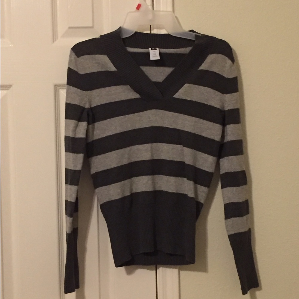 gap V neck sweater -casual and comfy