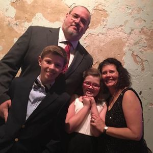 Meet your Posher, Kim