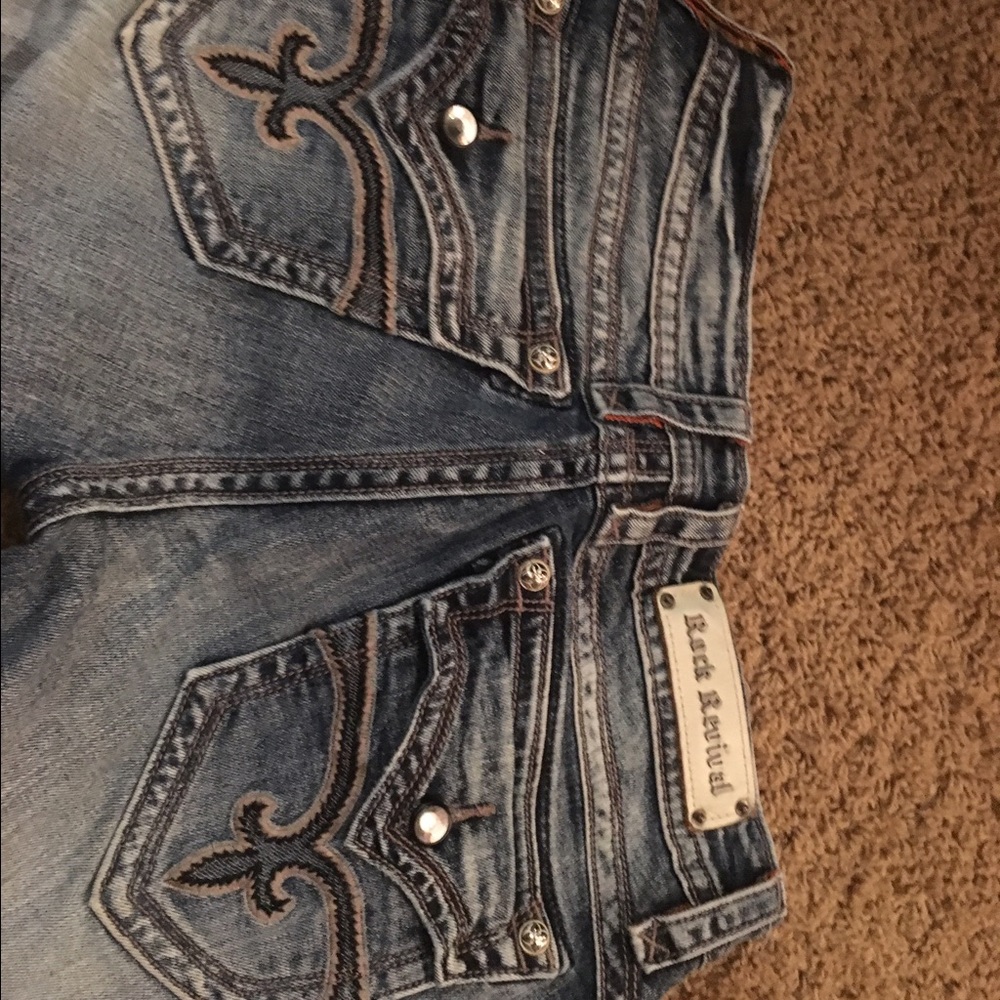 Rock revivals size 30