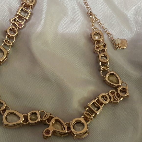 Hold Betsey johnson necklace glam wow NWT - Picture 4 of 4