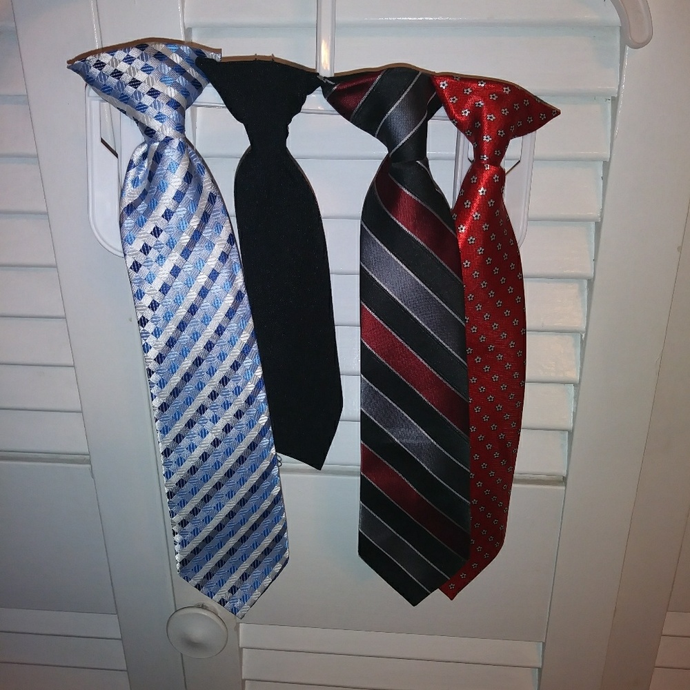 Boys clip on neck ties