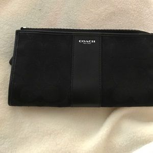 Coach zip clutch wallet