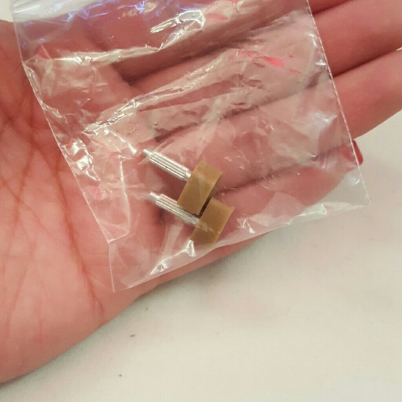 White high heels - Picture 7 of 7