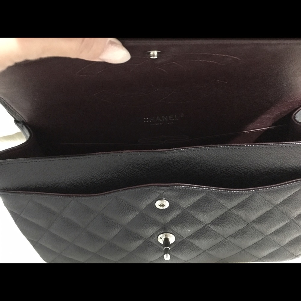 Chanel caviar jumbo w silver hardware - Picture 2 of 4
