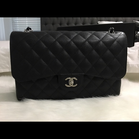Chanel caviar jumbo w silver hardware - Picture 3 of 4