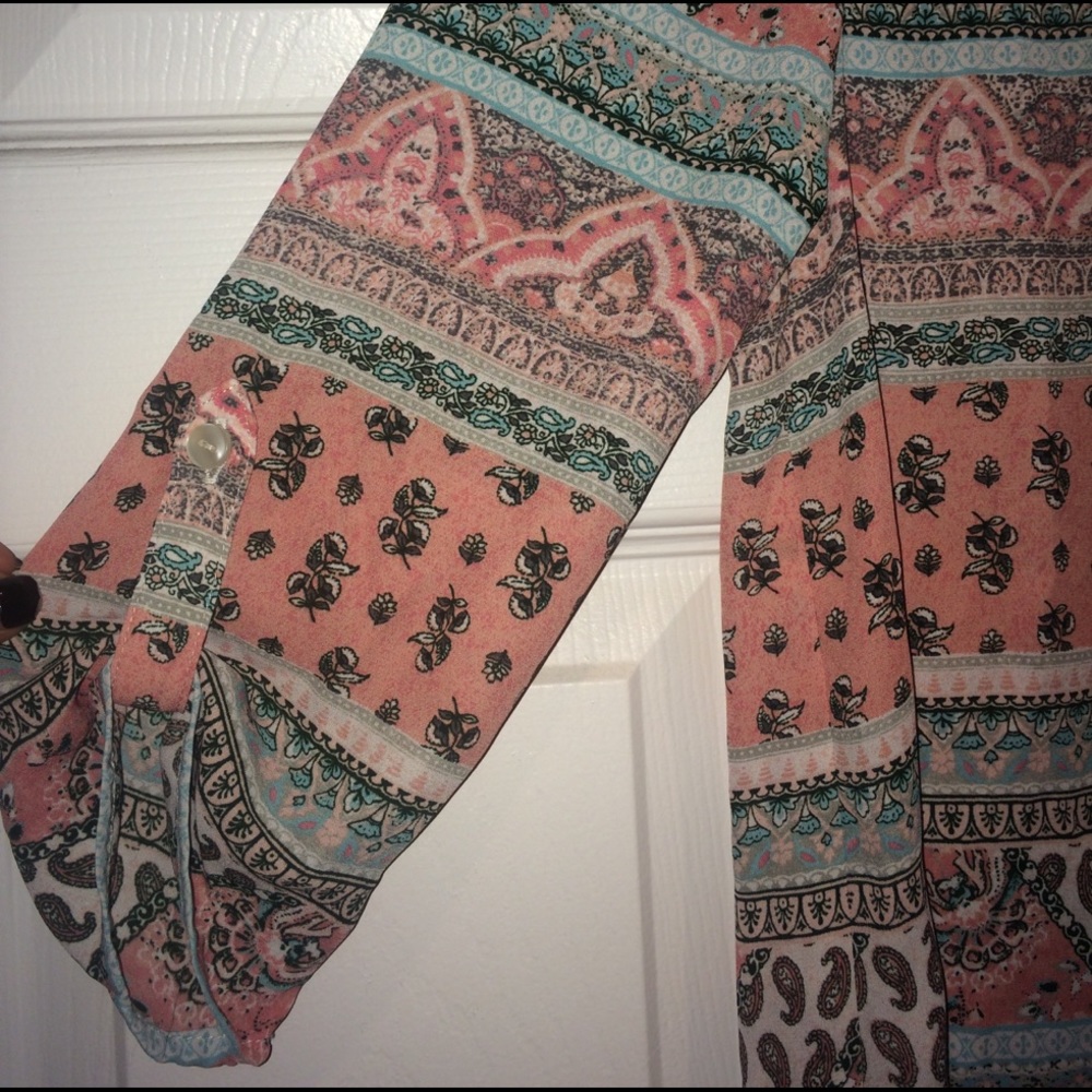 Pink patterned blouse - Picture 2 of 4