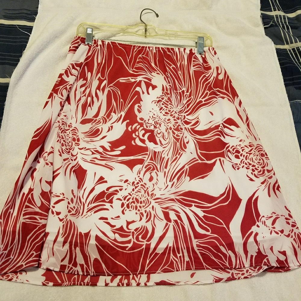 White & Red skirt