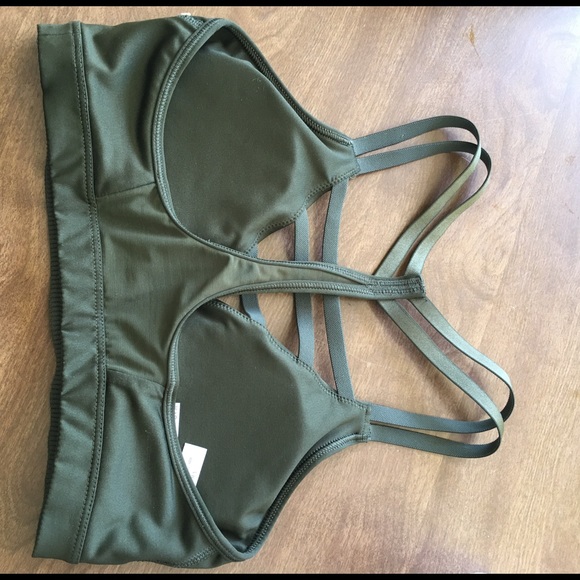 Victoria's Secret Sports Bra - Picture 3 of 3