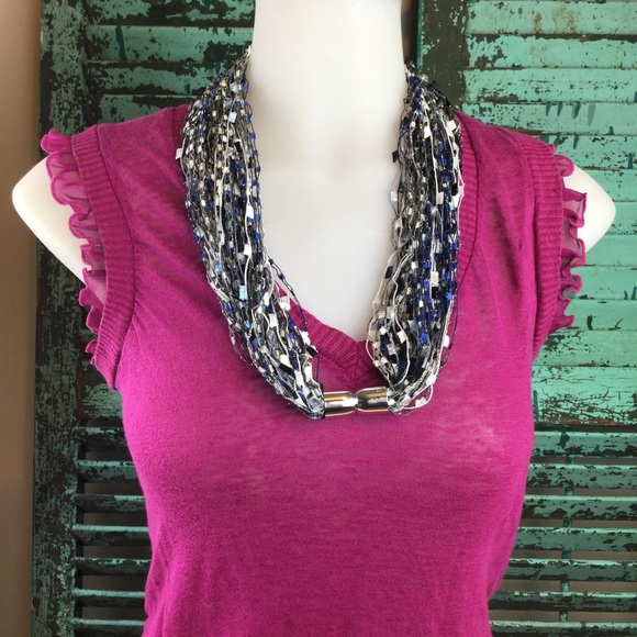 Cutest Accessory Versatile and FUN - Picture 3 of 4